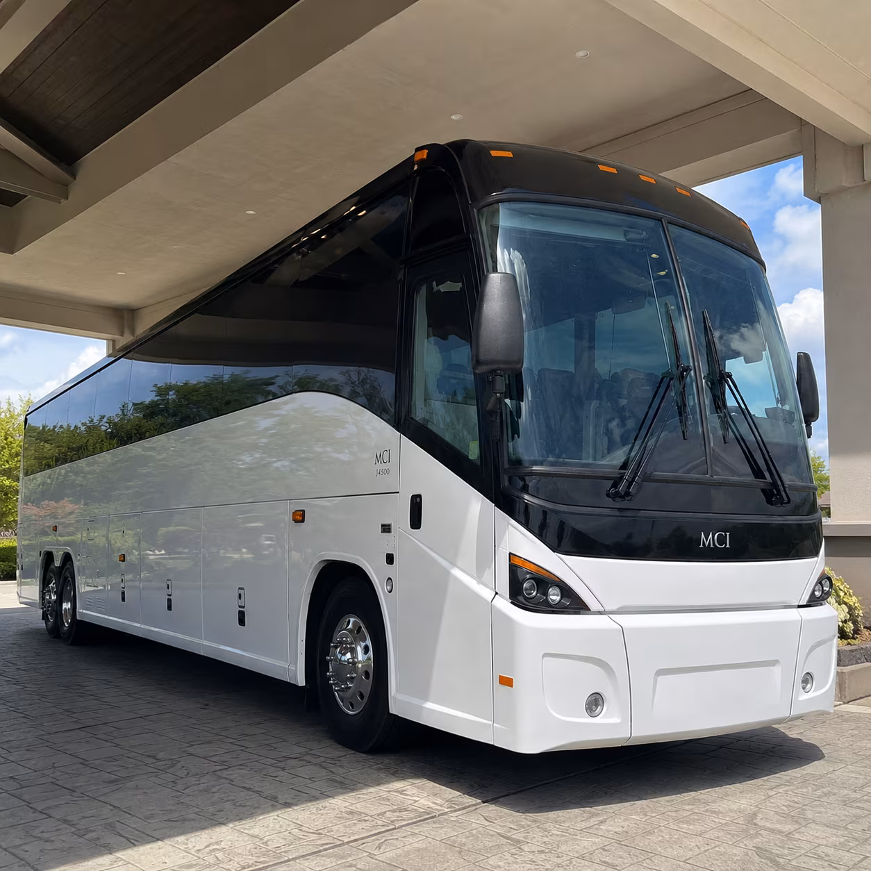 corporate group airport shuttles between elk grove and smf