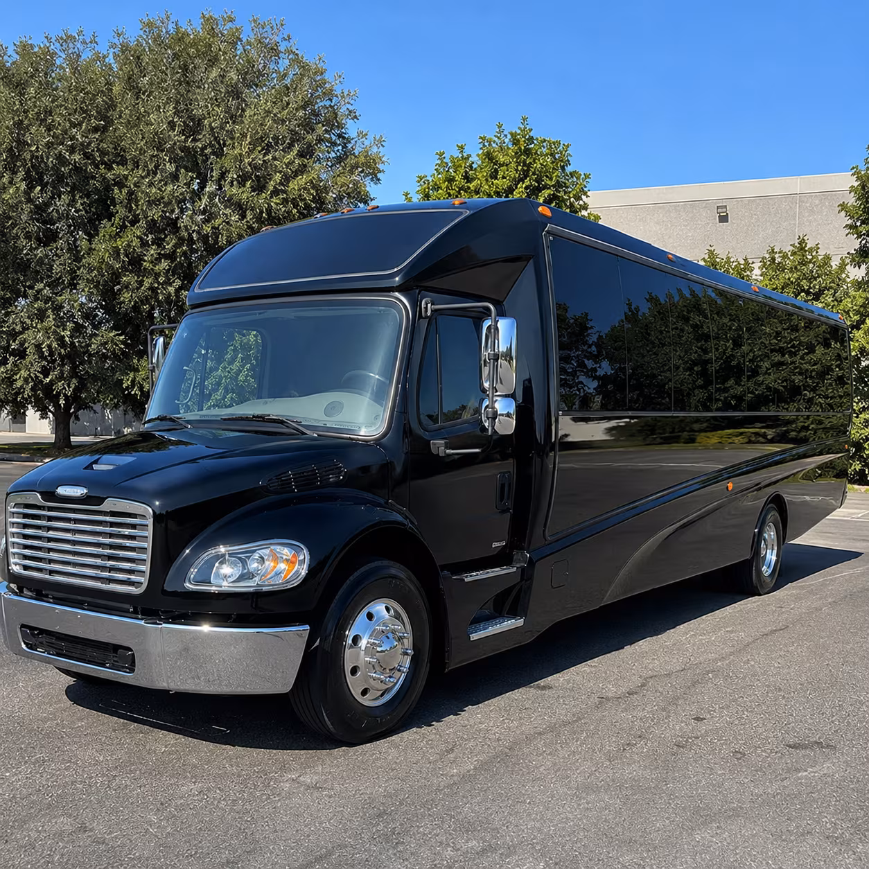 elk grove 18 passenger minibus