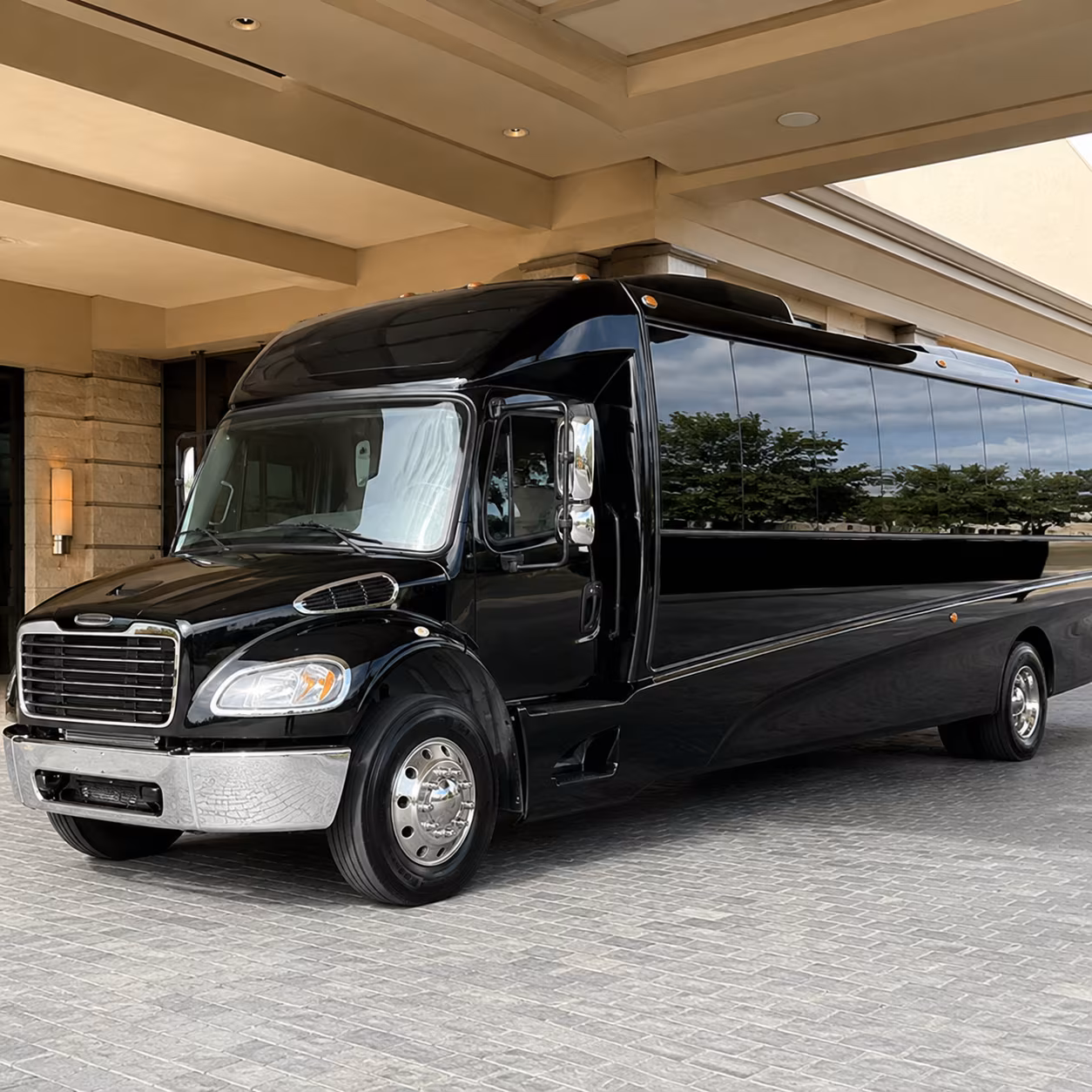 elk grove 20 passenger minibus