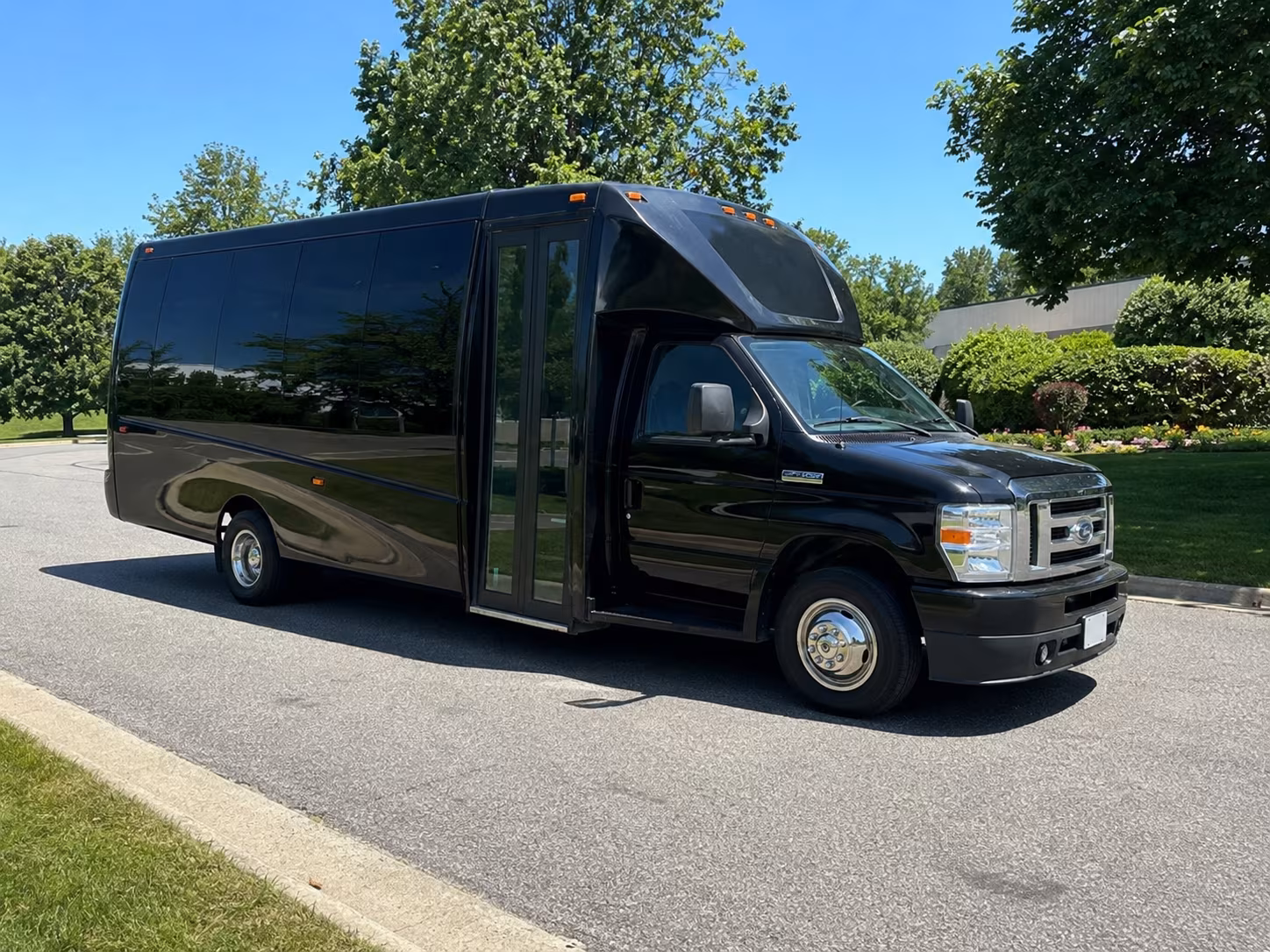 party bus rentals in elk grove for the ultimate prom night