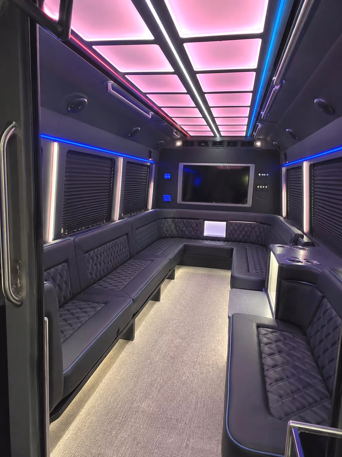 party buses for bachelorette wine tours around lodi and the delta
