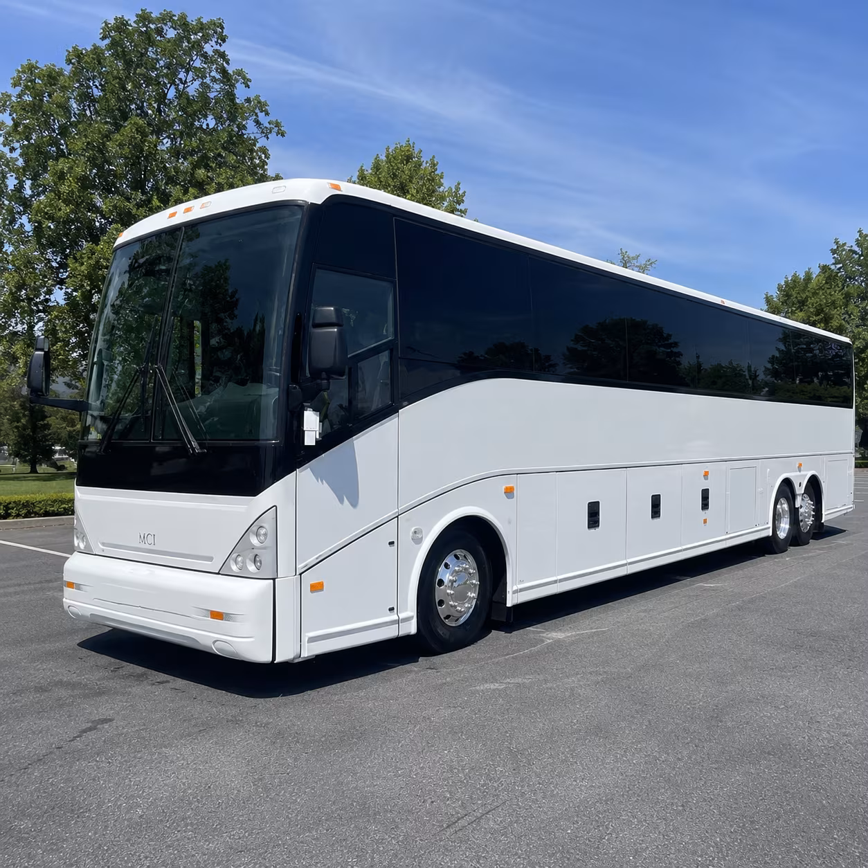 sprinter vans and small buses for clarksburg and delta wine region tours